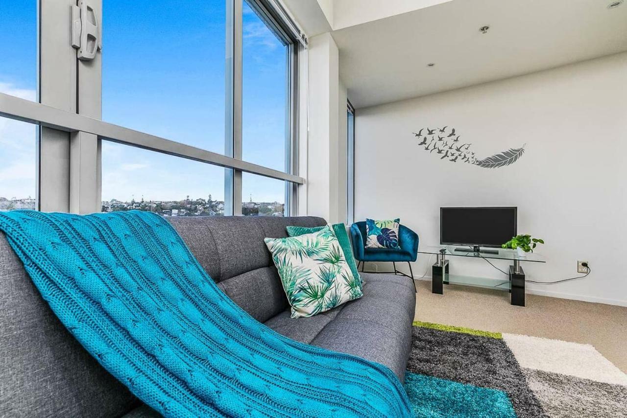 One Bedroom Apartment - Pool, Gym & Tennis Courts! Auckland Exterior foto